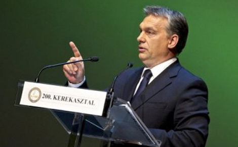 A Győri Nemzeti Színházban beszélt Orbán Viktor a család fontosságáról