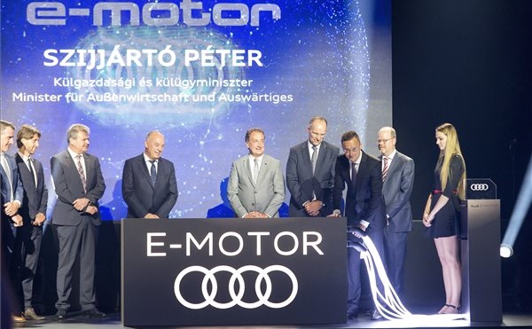 Elindult az elektromos motorok sorozatgyártása az Audi győri járműgyárában