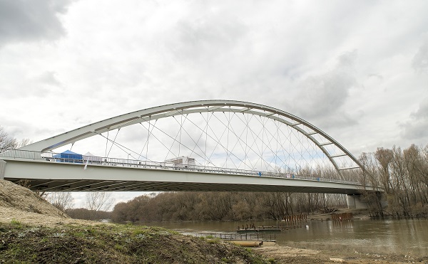 Átadták a Győrt keletről elkerülő út harmadik szakaszát