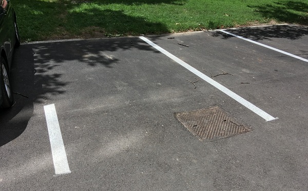 Újrafestik a parkolókat