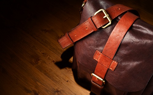 A férfi táska irattárolásra is alkalmas