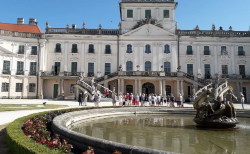 Felújították az Esterházy-kastélyt