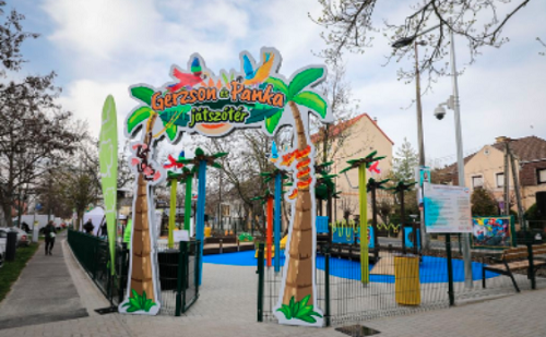 Új játszóteret adtak át Győrben