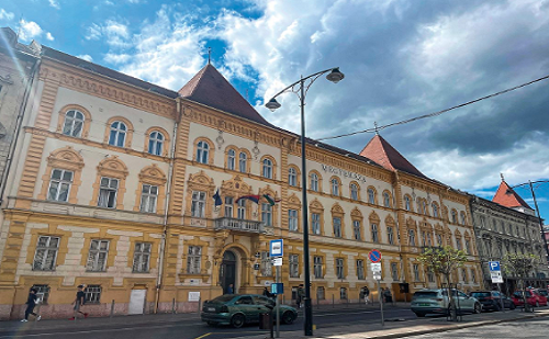 Megújul a megyeháza, új épülettel gazdagodik a Duna-part Győrben